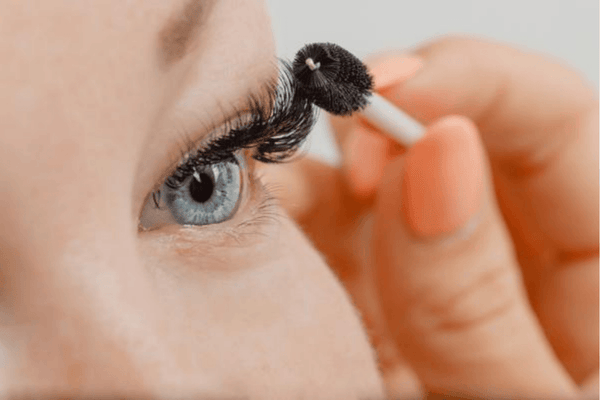 Allergy To Eyelash Extension Glue: How To Treat